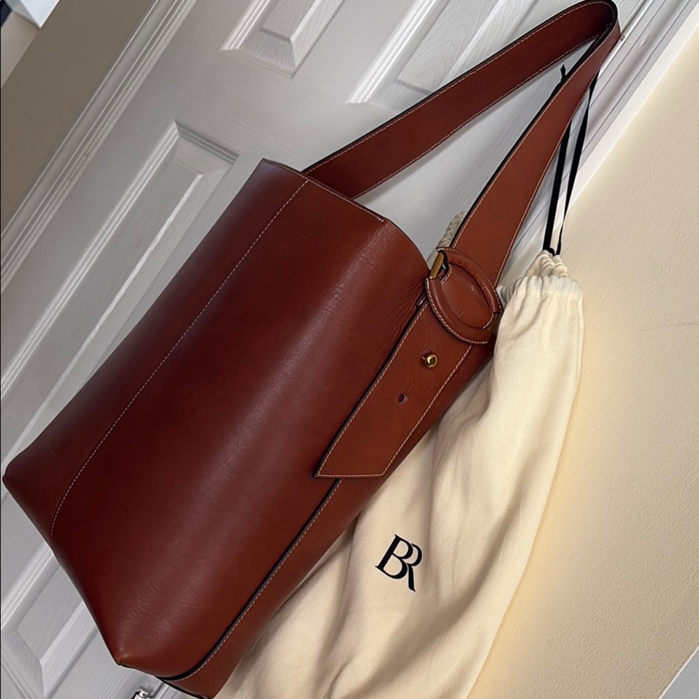 Banana Republic - Excellent condition Brown Leather Tote Bag